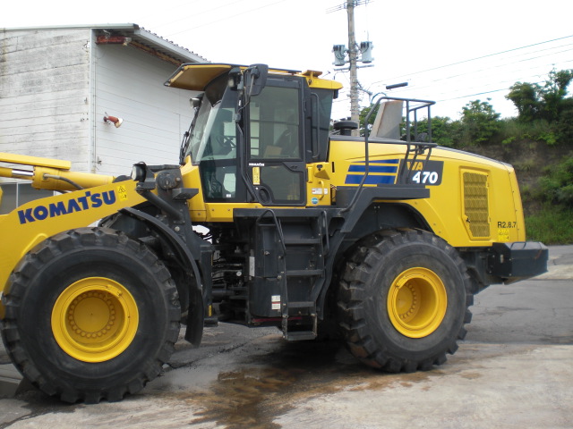 WA470-10 03.JPG